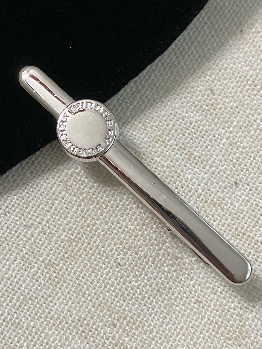 Burberry Men's Tie Clip Bar Silver Tone Embossed Logo